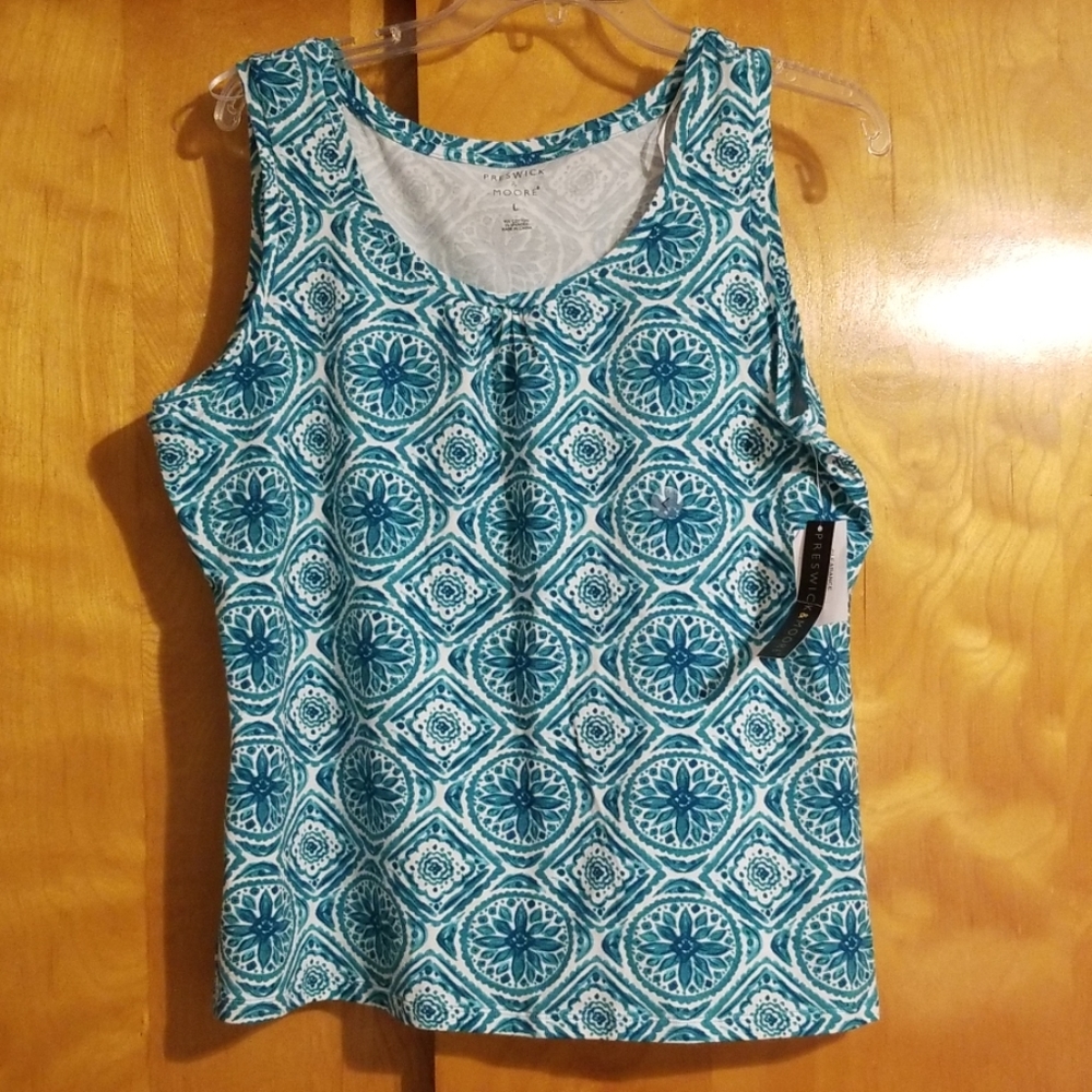 Woman Tan Top